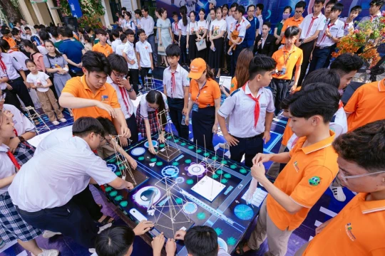 Bùng nổ sự kiện trải nghiệm STEM cho 5.000 học sinh THCS Quảng Ngãi