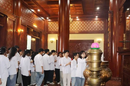 Học sinh Yên Bái hướng về nguồn, tri ân công lao Bác Hồ