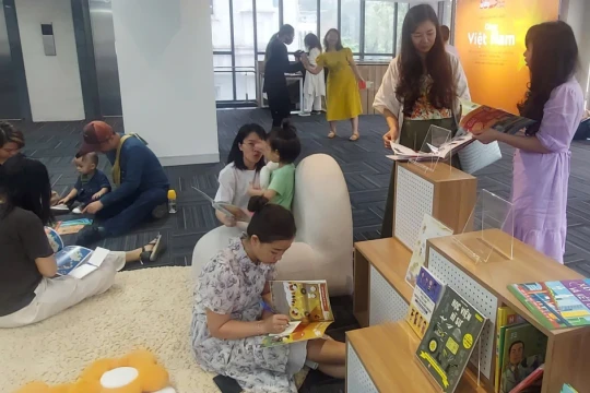 Sách hướng nghiệp thiếu trong sự thừa