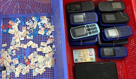 Bắt hai đối tượng dùng ứng dụng vay tiền lừa hơn 3,2 tỷ đồng