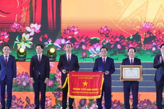 Chủ tịch nước Lương Cường dự Lễ kỷ niệm 70 năm Ngày Giải phóng Hải Phòng