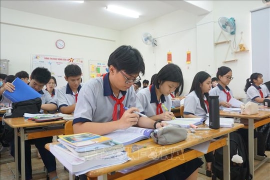 Tỷ lệ đăng ký dự tuyển vào lớp 10 công lập tại TP Hồ Chí Minh có nhiều biến động