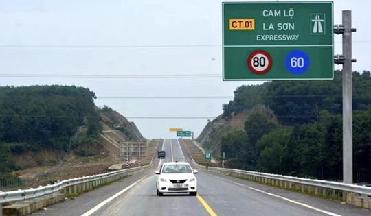 Sắp ‘lên đời’ cao tốc Cam Lộ - La Sơn