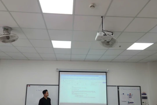 Lưu ý ôn tập, làm bài tốt nghiệp THPT năm 2025 môn Vật lí