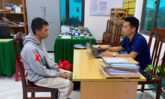 Bắt tạm giam chủ tài khoản “Nguyễn Minh Hiếu” phạm tội với trẻ em