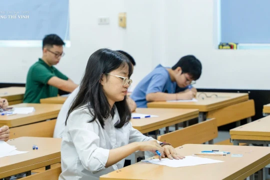 Gần 2.000 thí sinh lớp 9 tham dự kỳ thi học bổng Văn Như Cương