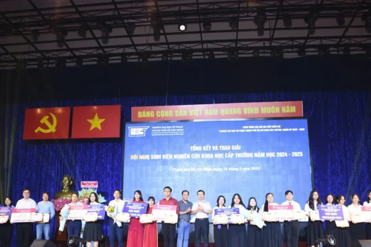 Nhiều nghiên cứu của sinh viên Trường ĐH Sư phạm TPHCM đăng trên tạp chí quốc tế