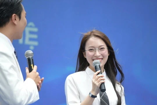 MC Khánh Vy chia sẻ tại Ngày hội tuyển sinh các ngành Khoa học và Công nghệ