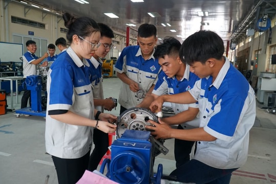 Bài toán tuyển sinh GDNN và GDTX: Đã đến lúc đổi mới tư duy