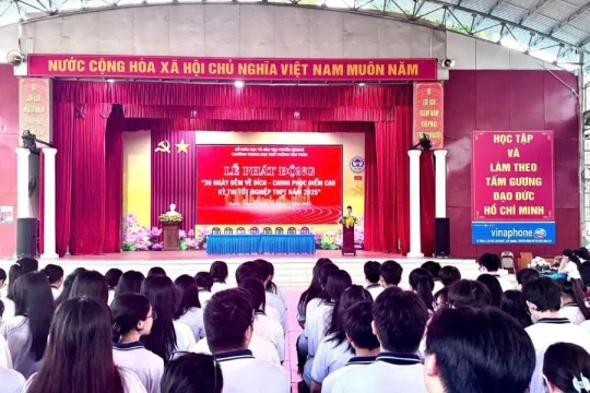 Các trường THPT ở Tuyên Quang phát động đợt cao điểm về đích thi tốt nghiệp THPT