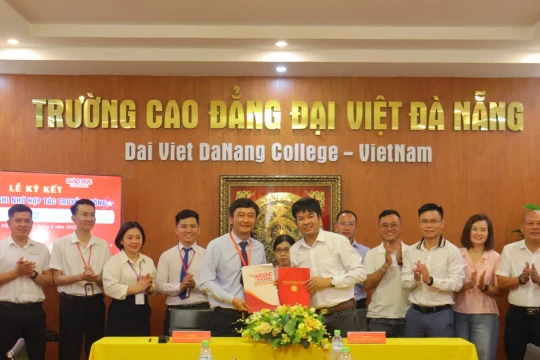 Trường Cao đẳng Đại Việt Đà Nẵng ký thỏa thuận ghi nhớ hợp tác với Báo GD&TĐ