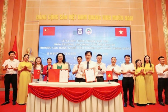 Trường Cao đẳng Y tế Phú Thọ làm việc với Trường Cao đẳng Nghề Điều dưỡng Quý Châu, Trung Quốc