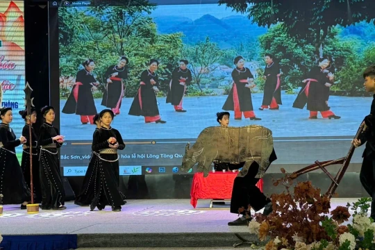 Ngày hội văn hóa dân tộc - nhịp cầu kết nối thế hệ trẻ