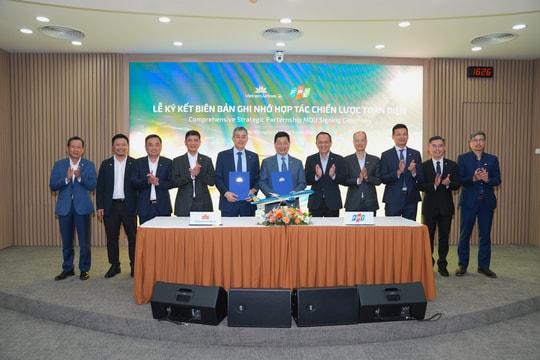 Vietnam Airlines và FPT hợp tác đẩy mạnh chuyển đổi số toàn diện