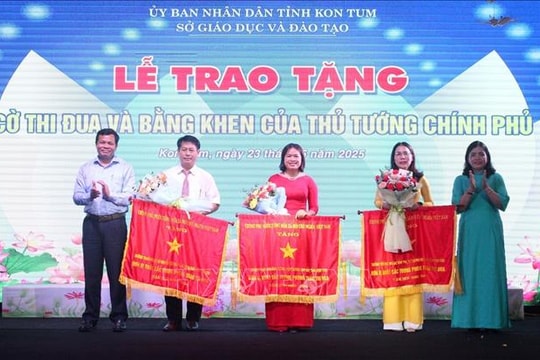 Kon Tum: Tôn vinh các tập thể, cá nhân tiêu biểu trong hoạt động dạy và học