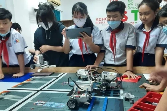 Ban hành bộ tiêu chuẩn thí điểm đổi mới với trường tiên tiến hội nhập