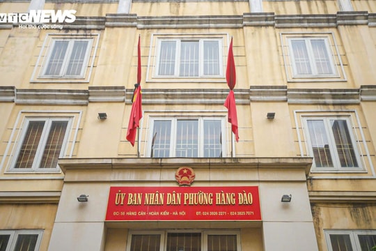 Hà Nội đồng loạt treo cờ rủ tưởng niệm nguyên Chủ tịch nước Trần Đức Lương