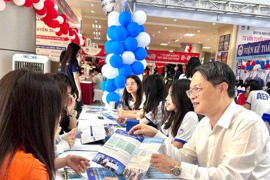 Điểm đặc biệt trong tuyển sinh CT tiên tiến, chất lượng cao và POHE ở ĐH KTQD