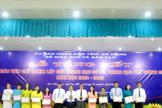 An Giang tổng kết Hội thi giáo viên THCS, THPT chủ nhiệm lớp giỏi cấp tỉnh