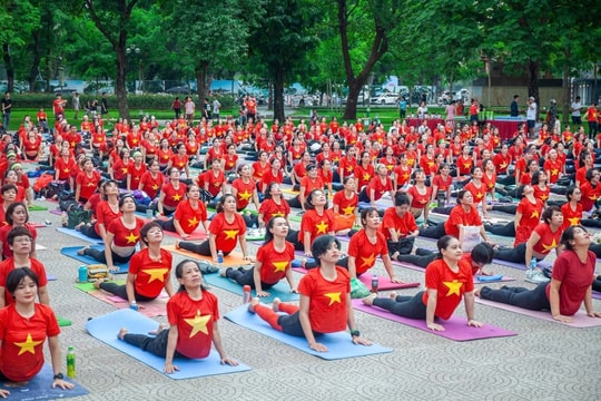 Yoga vì hòa bình và sức khỏe cộng đồng – chào mừng Ngày quốc tế Yoga 2025 tại Hà Nội