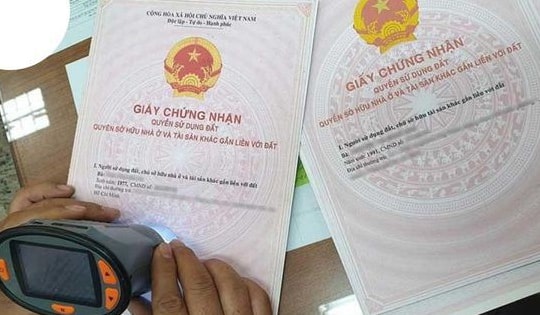 Hàng triệu sổ hồng giấy có thể sẽ không còn, chuyện gì sẽ xảy ra?