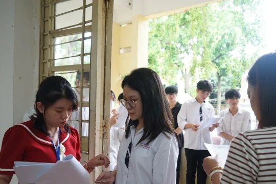 Tăng cường chỉ đạo của tỉnh ủy, thành ủy trong tổ chức thi tốt nghiệp THPT 2025