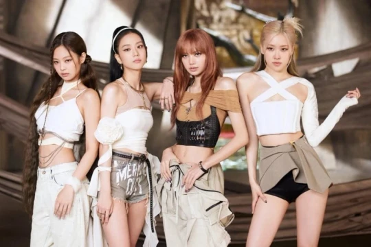 4 thành viên BLACKPINK chuẩn bị tái hợp