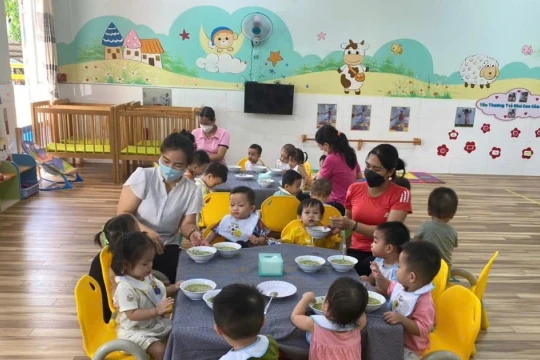 Trường mầm non tại TPHCM được giữ trẻ trong hè từ giữa tháng 6