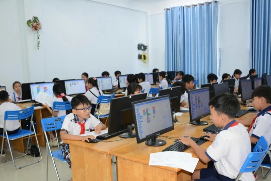 46 học sinh đạt giải tại Hội thi Tin học trẻ tỉnh Cà Mau lần thứ 28