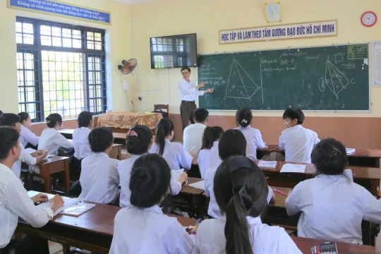 Thầy và trò ở Quảng Trị ‘chạy nước rút’ ôn thi tốt nghiệp lớp 12