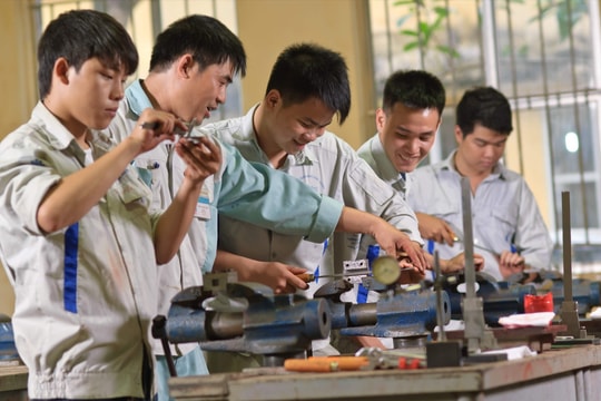 Tư duy lại giáo dục nghề nghiệp ở Việt Nam