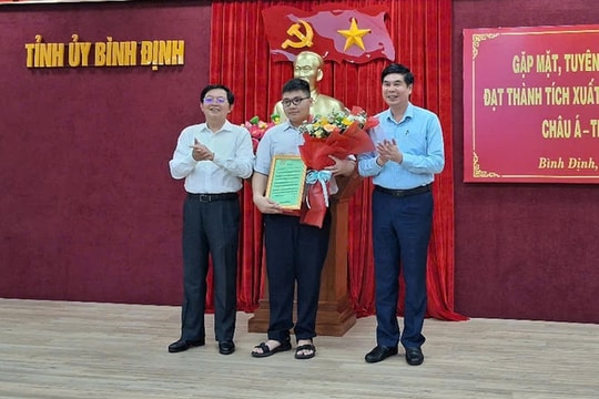 Vinh danh học sinh đoạt giải cao tại Olympic tin học châu Á - Thái Bình Dương