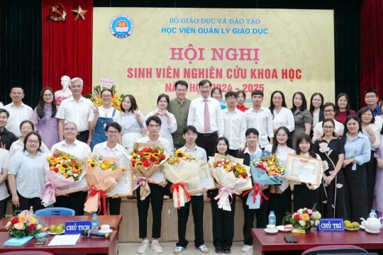 Nghiên cứu khoa học và đào tạo: Hoạt động song hành trong cơ sở giáo dục đại học
