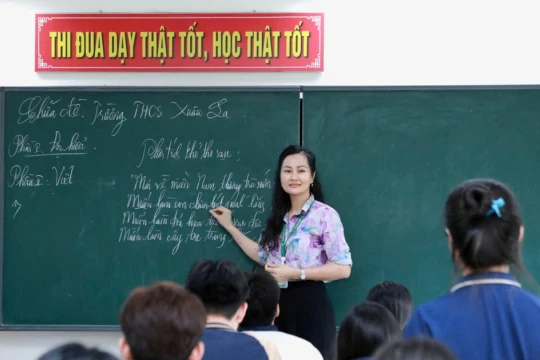 Trường học Hà Nội củng cố kiến thức cho học sinh trước khi thi vào lớp 10