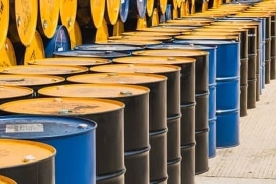 Giá xăng dầu hôm nay 30/5: Đồng loạt suy giảm