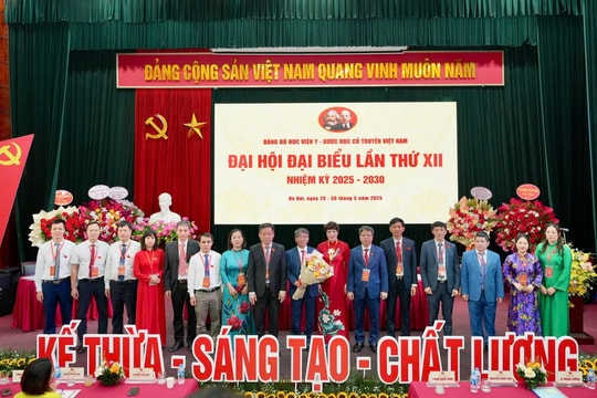 PGS.TS Phạm Quốc Bình được bầu làm Bí thư Đảng ủy Học viện Y – Dược học Cổ truyền Việt Nam