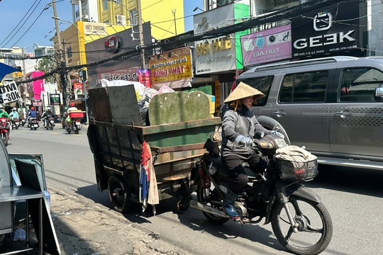 TP.HCM cân rác tính tiền từ 1/6: Người dân bối rối, đơn vị thu gom chờ hướng dẫn