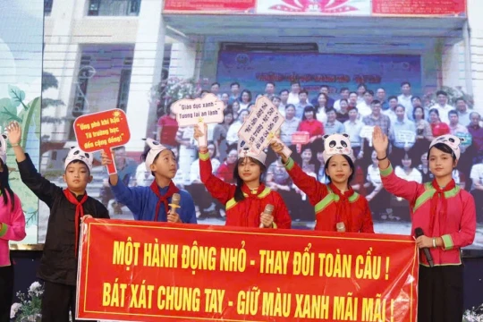Lắng nghe trẻ em Lào Cai nói về biến đổi khí hậu, bảo vệ môi trường