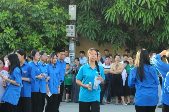 'Sĩ tử' Hà Tĩnh chính thức bước vào Kỳ thi tuyển sinh lớp 10