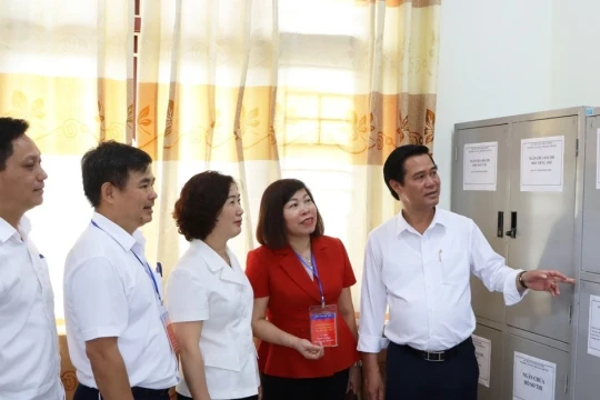 Kiểm tra công tác chuẩn bị kỳ thi tuyển sinh vào lớp 10 ở Bắc Ninh