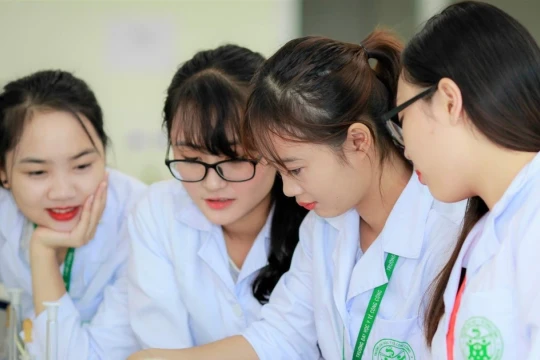 Hiện đại hóa chương trình và phương thức tổ chức đào tạo đại học