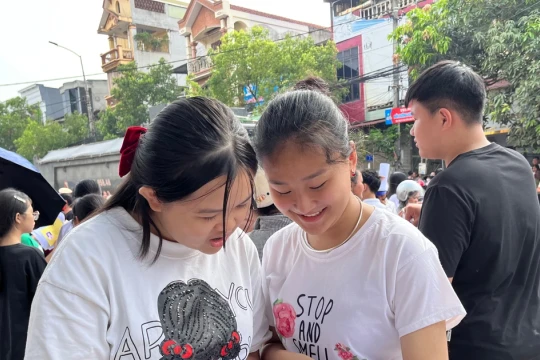 Thí sinh Thái Nguyên hoàn thành bài thi cuối vào lớp 10 hệ không chuyên