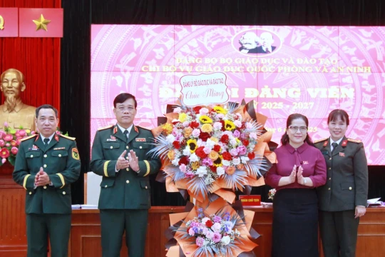 Tổ chức thành công Đại hội Chi bộ Vụ Giáo dục Quốc phòng và an ninh
