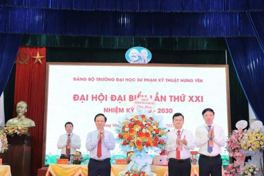 Đại hội Đảng bộ Trường ĐHSPKT Hưng Yên: Vững bước phát triển, hội nhập quốc tế