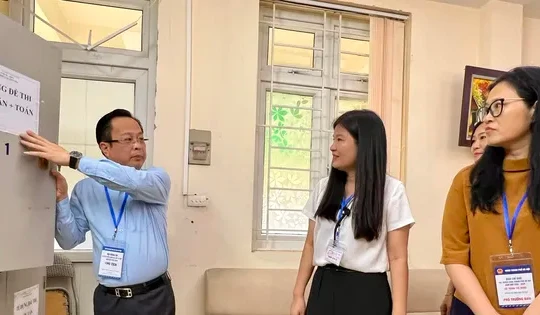 Hơn 100.000 thí sinh Hà Nội làm thủ tục thi lớp 10, Giám đốc Sở GD&ĐT đi thị sát