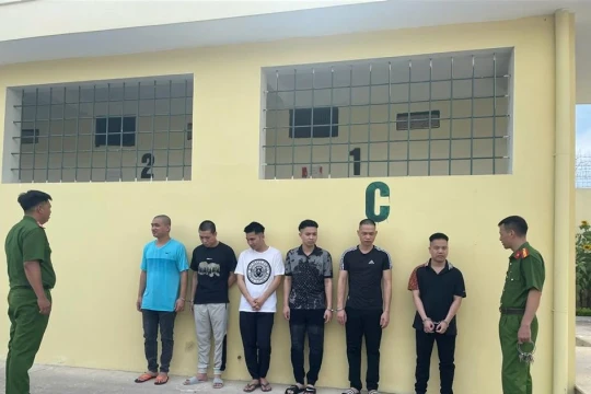 Nhóm vận hành "web đen" và cổng trung gian thanh toán trái phép 1.200 tỷ đồng
