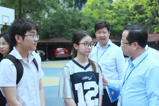 Hà Nội tạo điều kiện thuận lợi, hỗ trợ tối đa cho thí sinh dự thi vào lớp 10