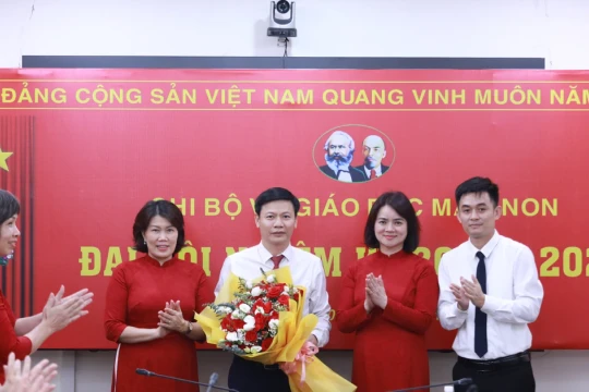 Vụ Giáo dục Mầm non tổ chức thành công Đại hội Chi bộ