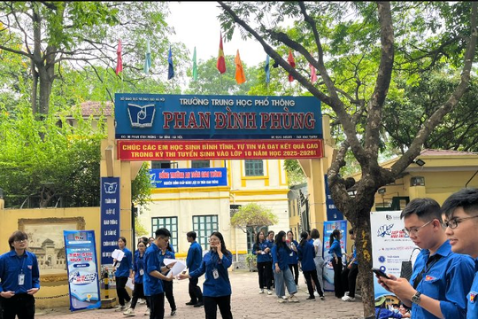 Hơn 103.000 thí sinh Hà Nội làm thủ tục thi vào lớp 10: Sẵn sàng trước giờ “G”