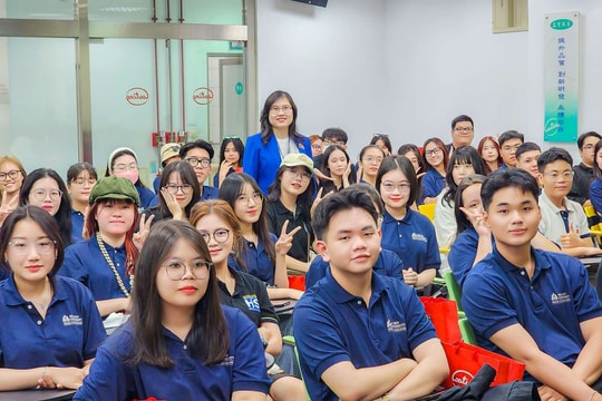 Trường Đại học Hoa Sen xét tuyển tổ hợp C00: Không giới hạn cơ hội cho thí sinh khối xã hội